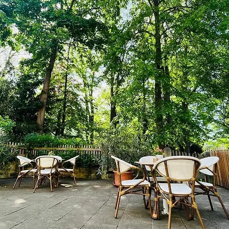 An Der Salvatorkirche - Zentrales Apartmenthaus Mit Terrasse 코부르크