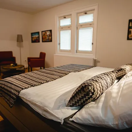 아파트 An Der Salvatorkirche - Zentrales Apartmenthaus Mit Terrasse